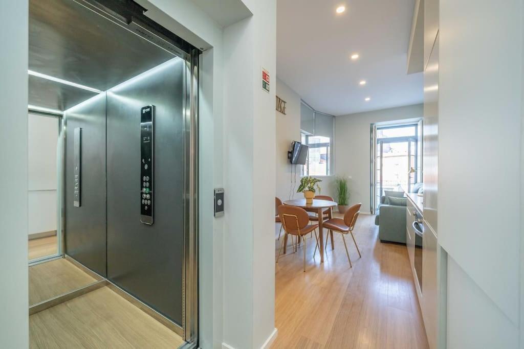 31 De Janeiro Flat By Amber Star Rent Apartment Porto Exterior foto